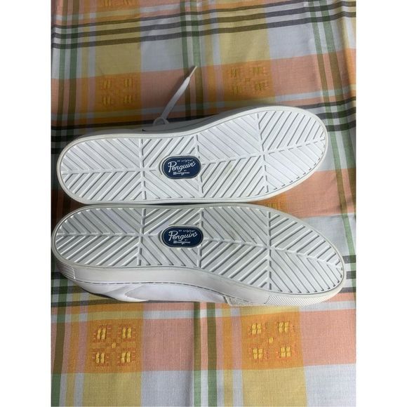 An original Penguin by Munsingwear white sneakers size 12 main image 5